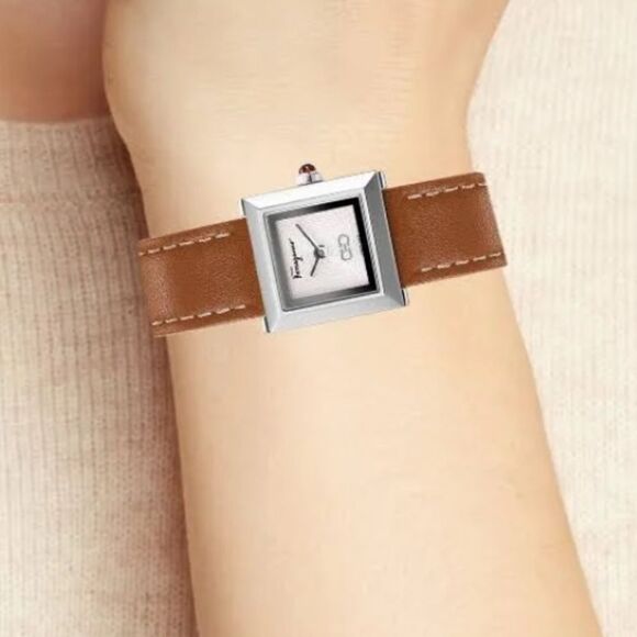 Ferragamo Square Brown Leather Strap Watch 19mm - Picture 2 of 15